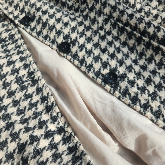 Houndstooth Ann Taylor blazer - Picture 6 of 6